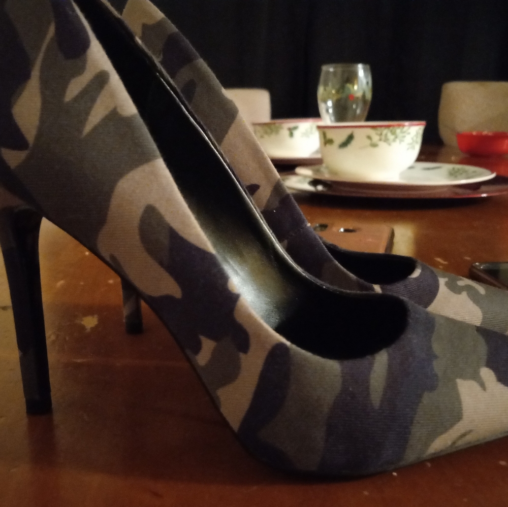 Army fatigue heels